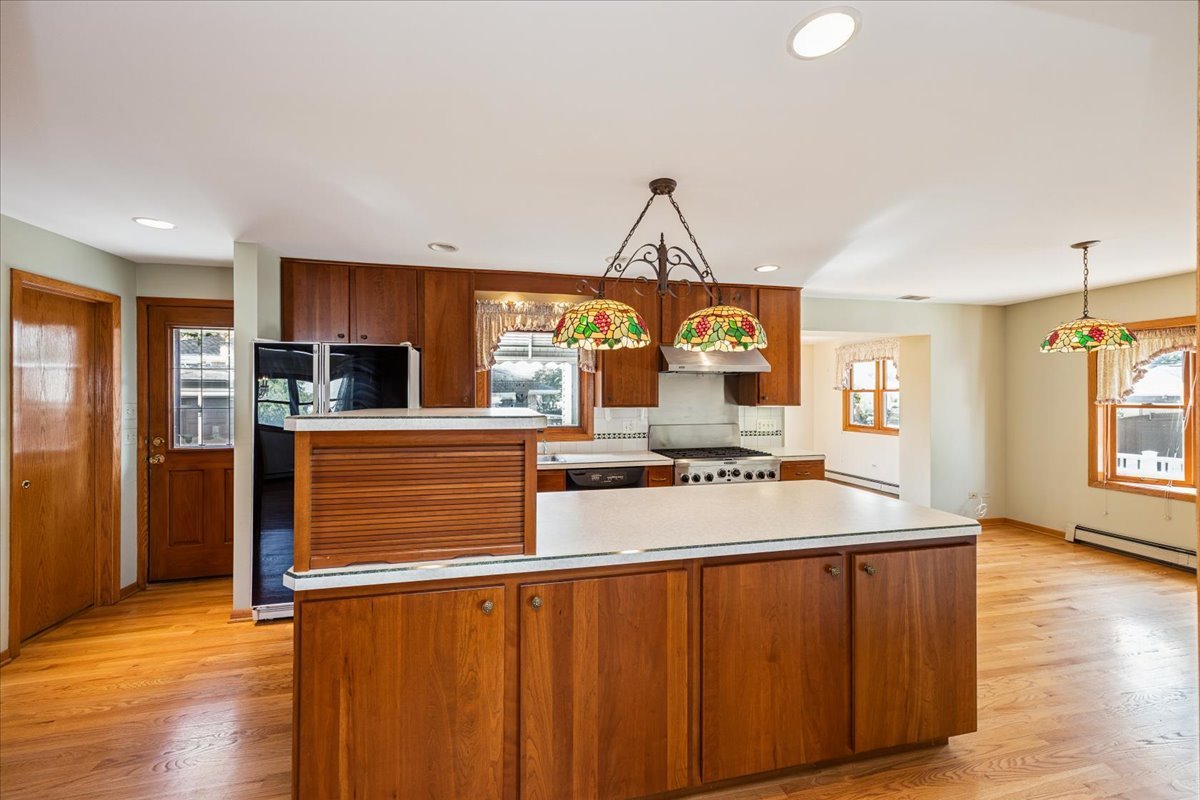 3625 W 104th Street, Chicago, IL 60655