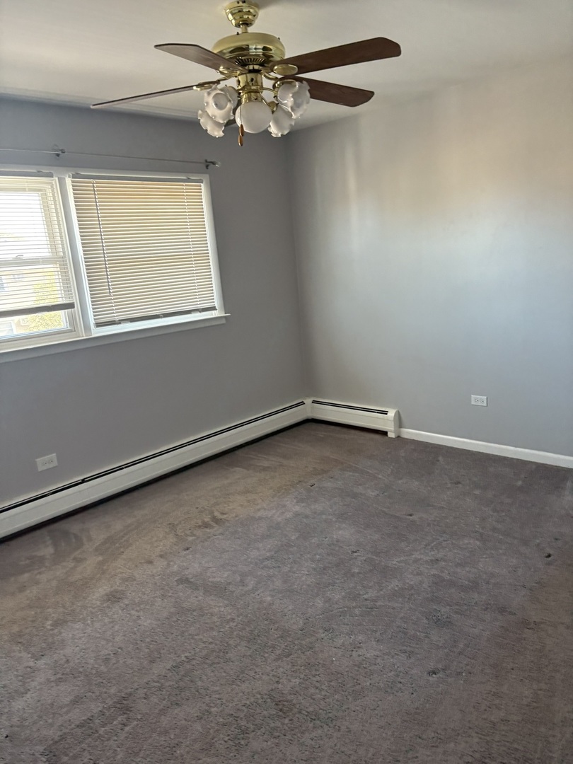 4521 Maple Avenue #2S, Brookfield, IL 60513