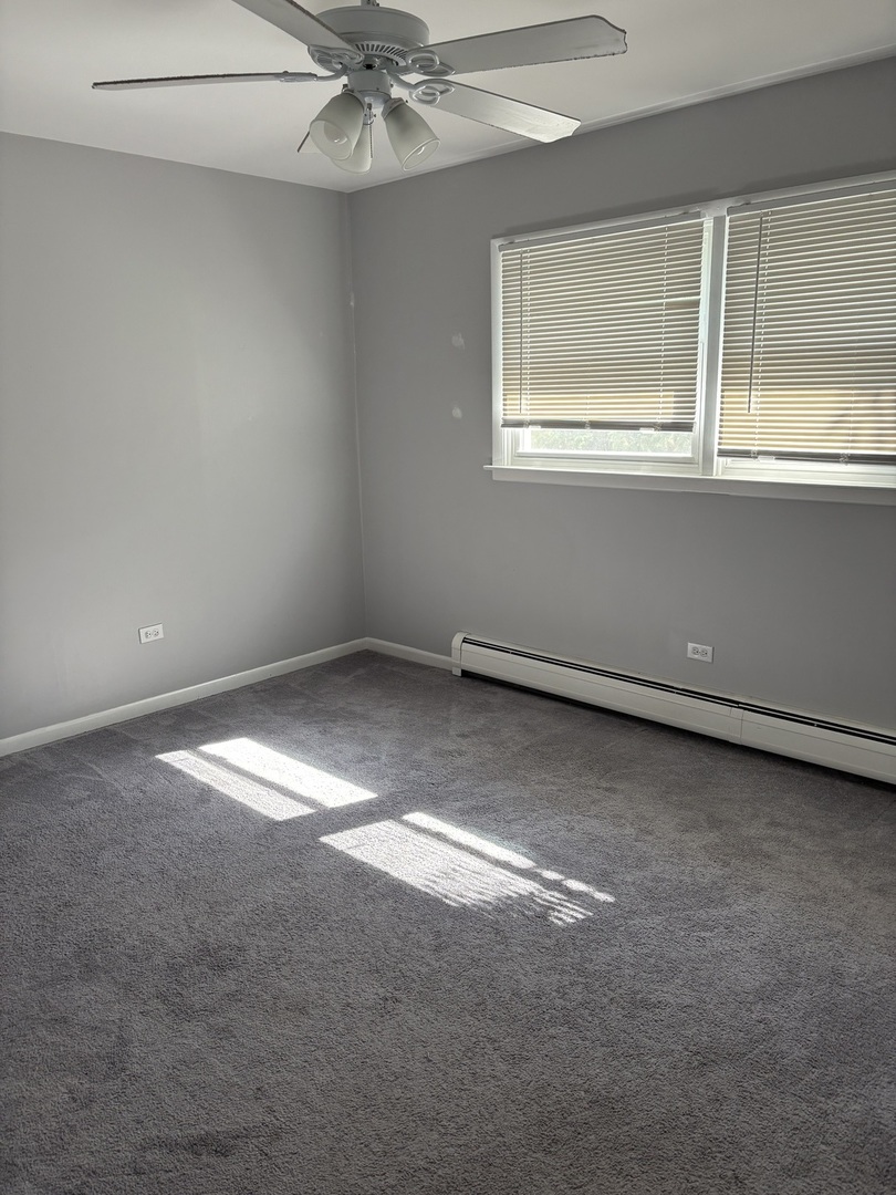 4521 Maple Avenue #2S, Brookfield, IL 60513