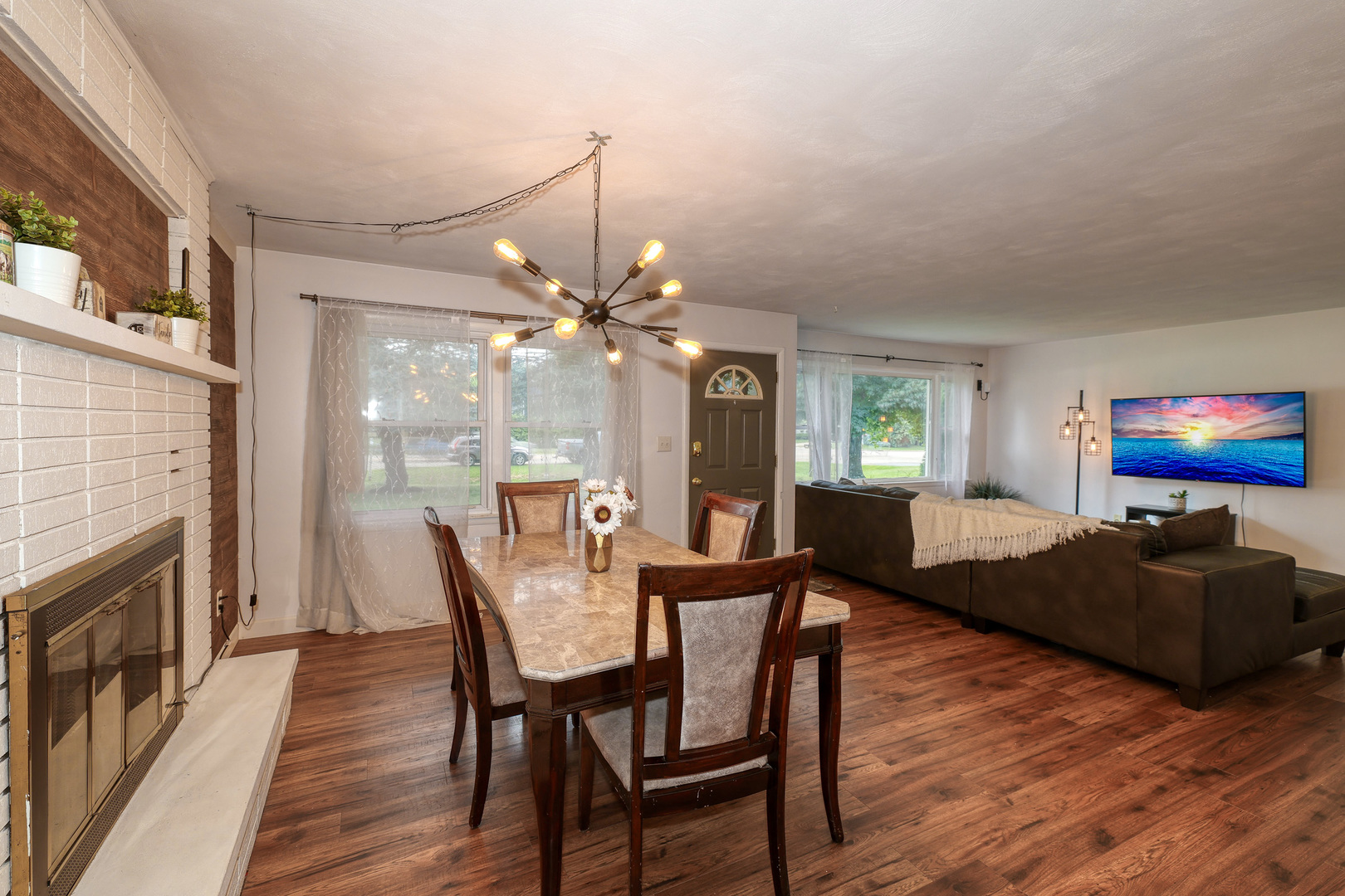 1340 N Main Street, Sycamore, IL 60178