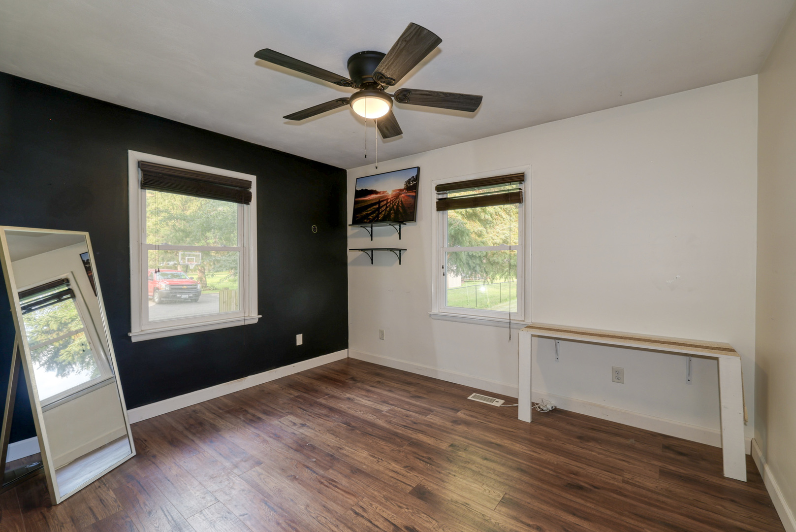 1340 N Main Street, Sycamore, IL 60178