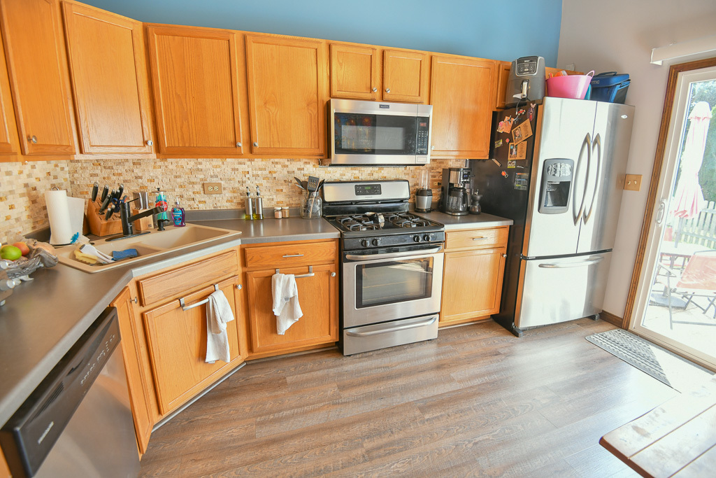 735 Creek Bend Lane, Antioch, IL 60002
