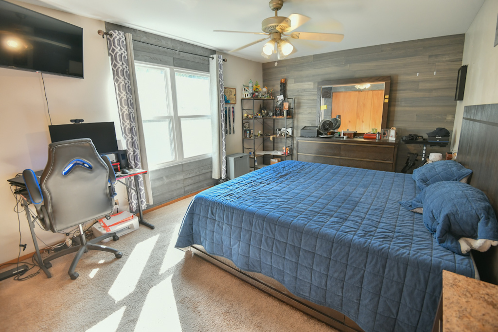 735 Creek Bend Lane, Antioch, IL 60002