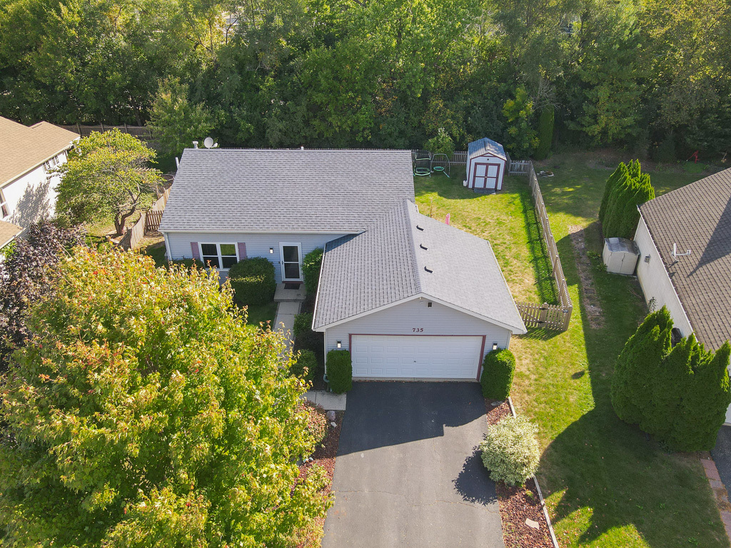735 Creek Bend Lane, Antioch, IL 60002