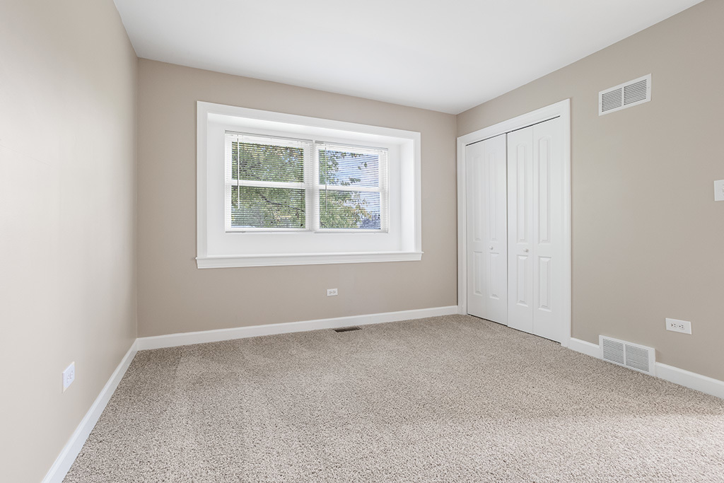 230 Essex Lane, New Lenox, IL 60451