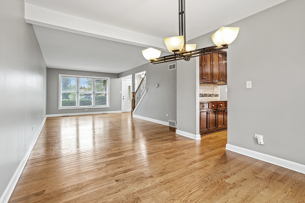 230 Essex Lane, New Lenox, IL 60451