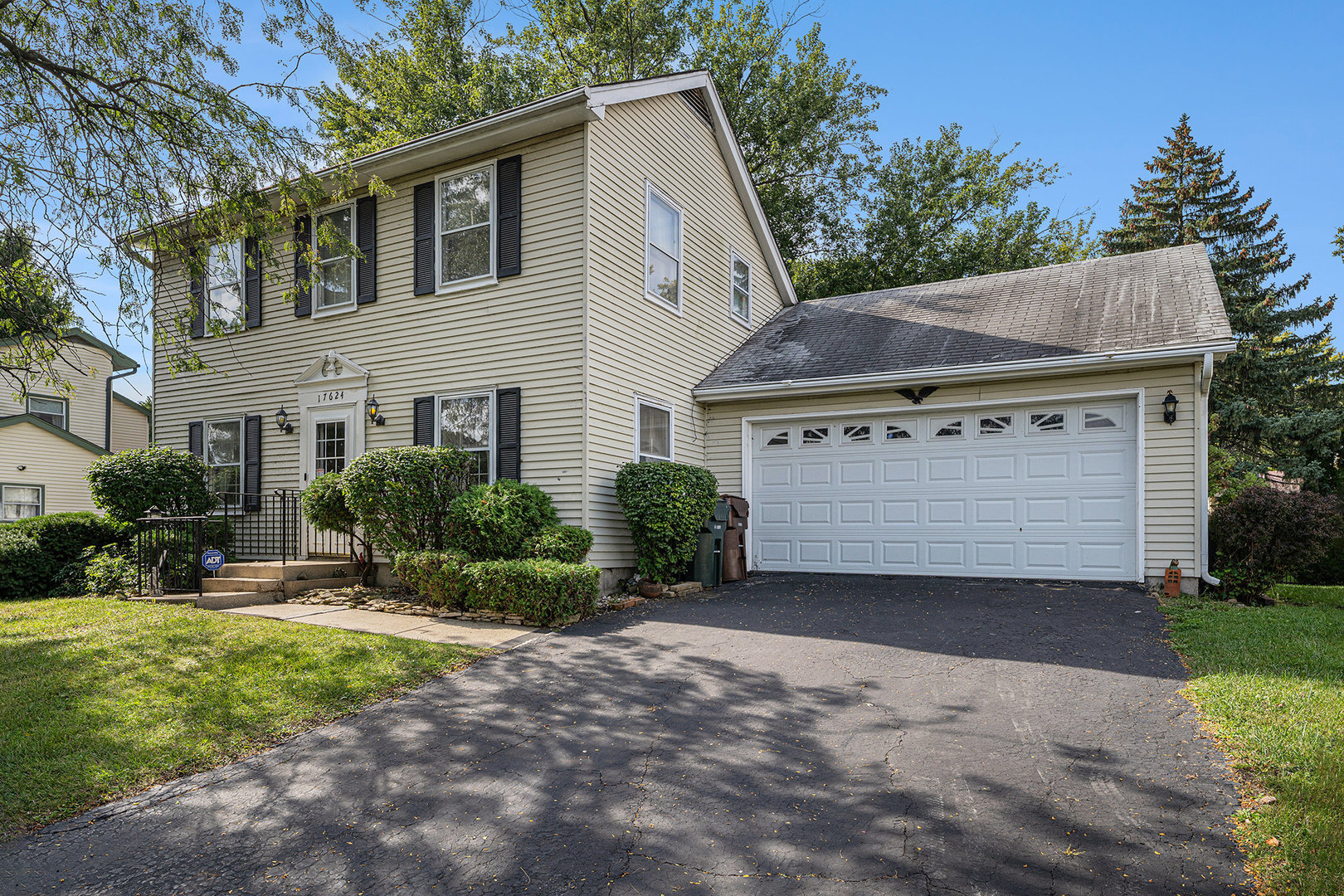 17624 Chestnut Avenue, Country Club Hills, IL 60478
