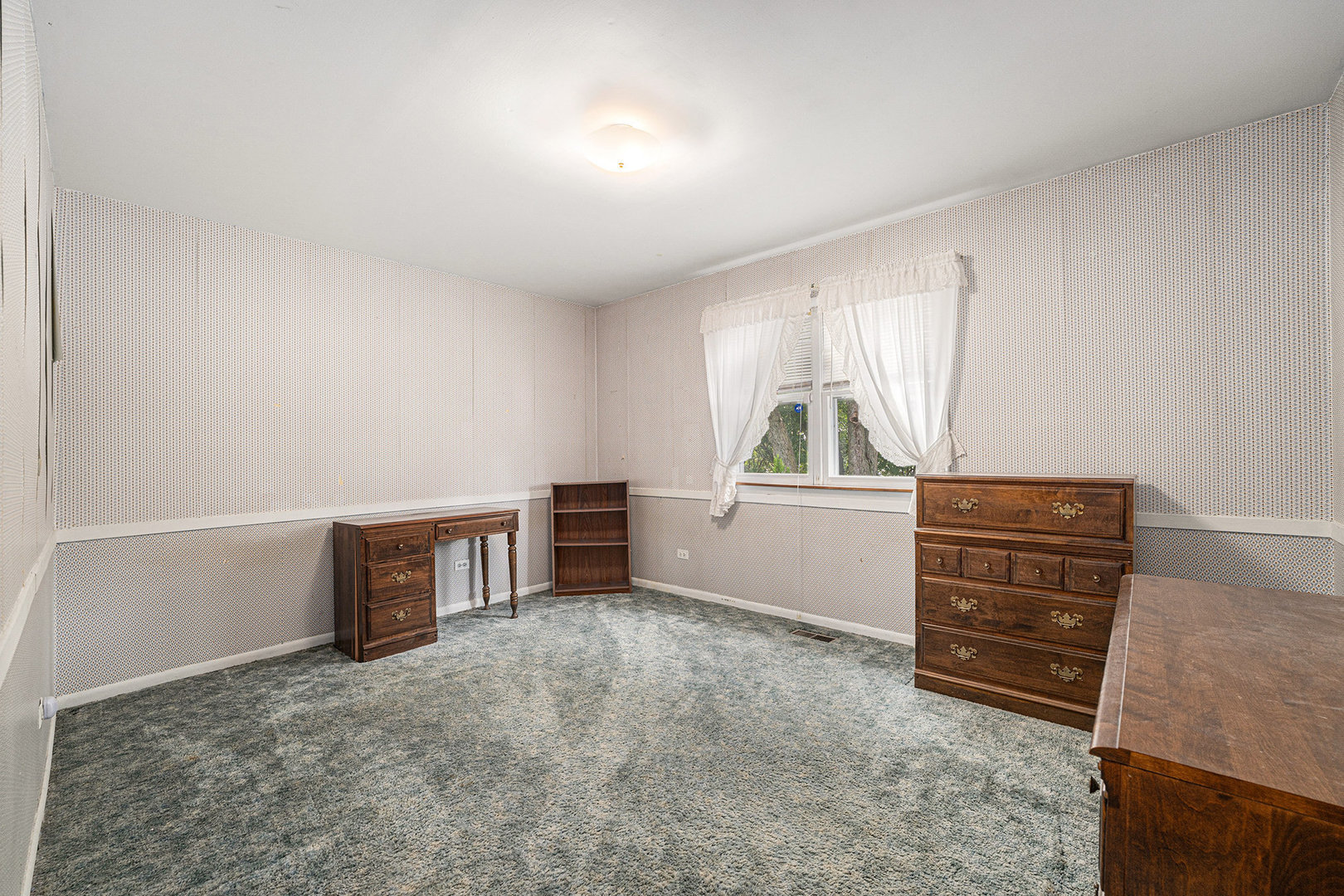 17624 Chestnut Avenue, Country Club Hills, IL 60478