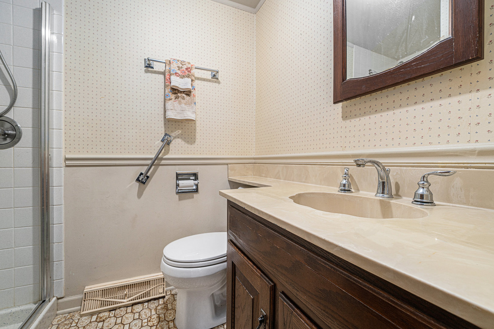 17624 Chestnut Avenue, Country Club Hills, IL 60478