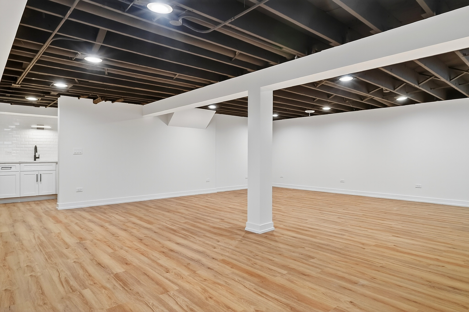 1237 N Ridge Avenue, Arlington Heights, IL 60004