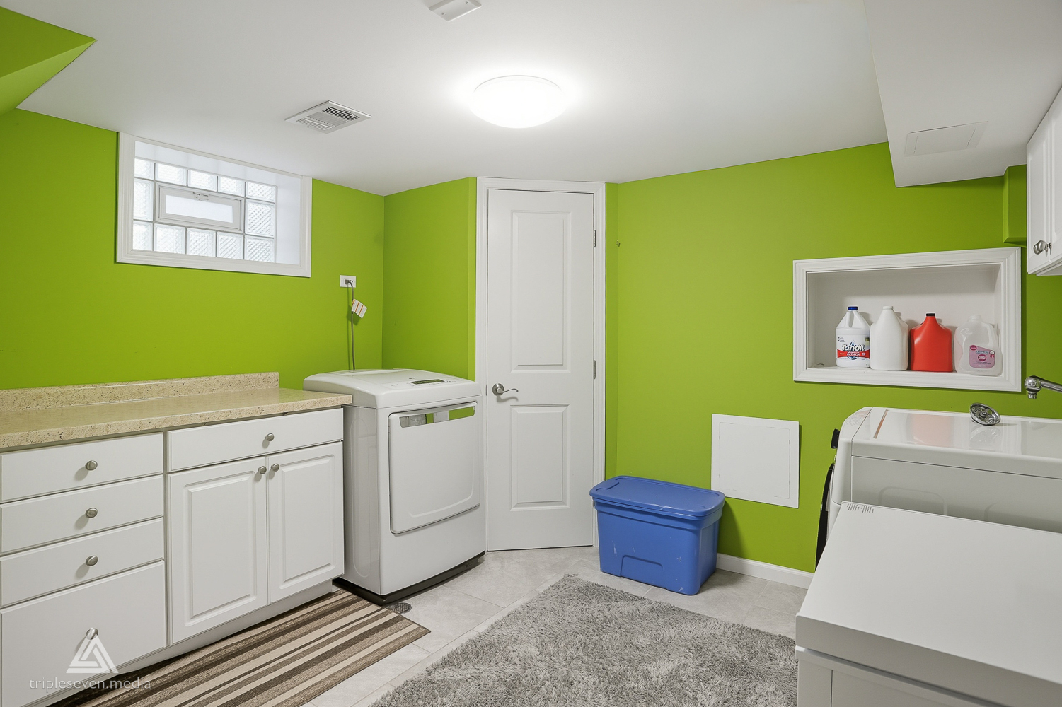 3535 Ernst Street, Franklin Park, IL 60131