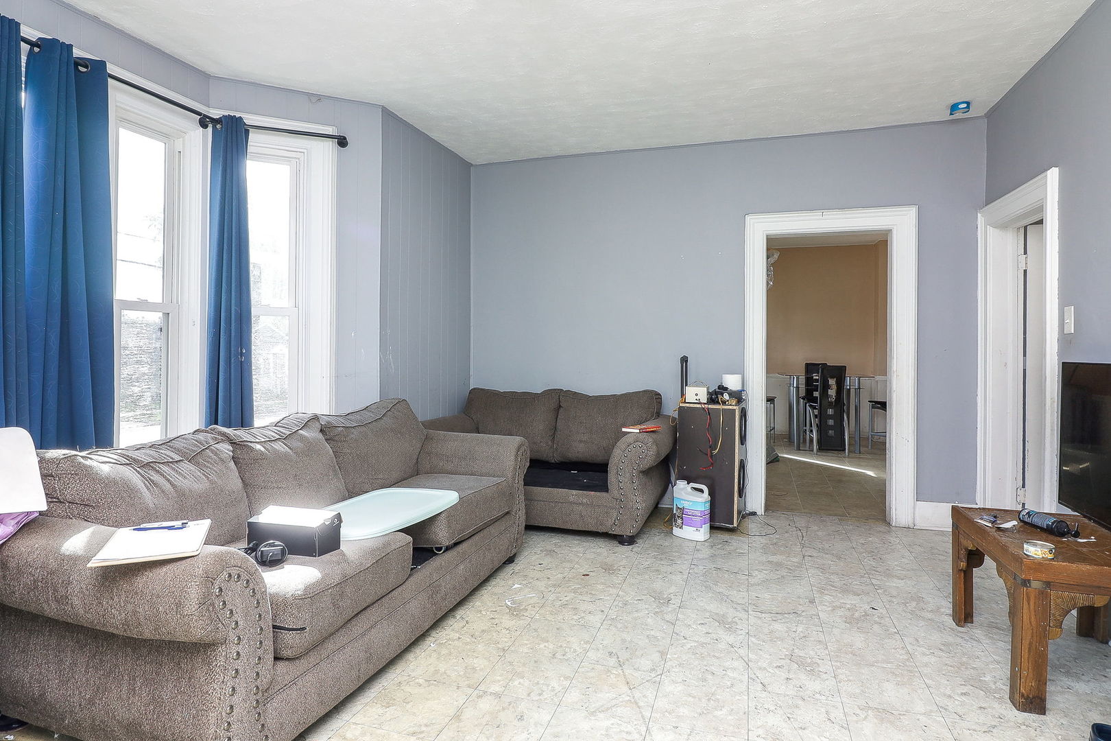 450 N Union Street, Aurora, IL 60505