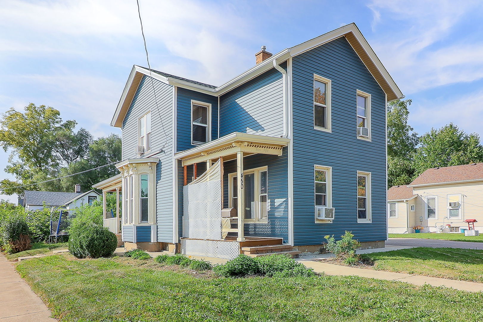 450 N Union Street, Aurora, IL 60505