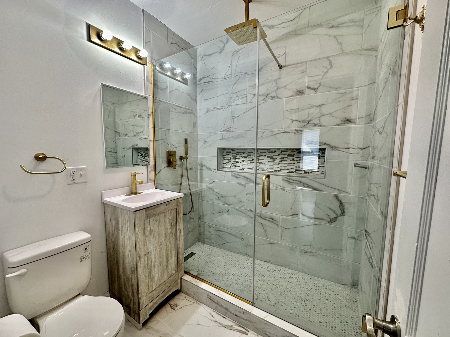 2233 N Lawler Avenue #2, Chicago, IL 60639