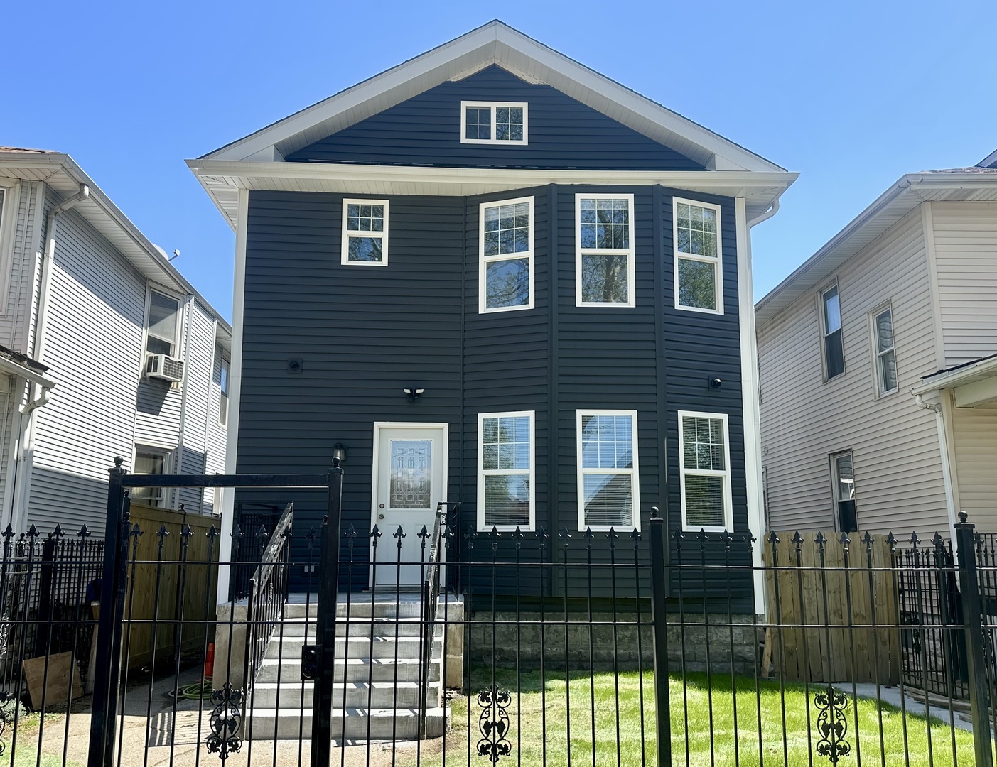 2233 N Lawler Avenue #2, Chicago, IL 60639