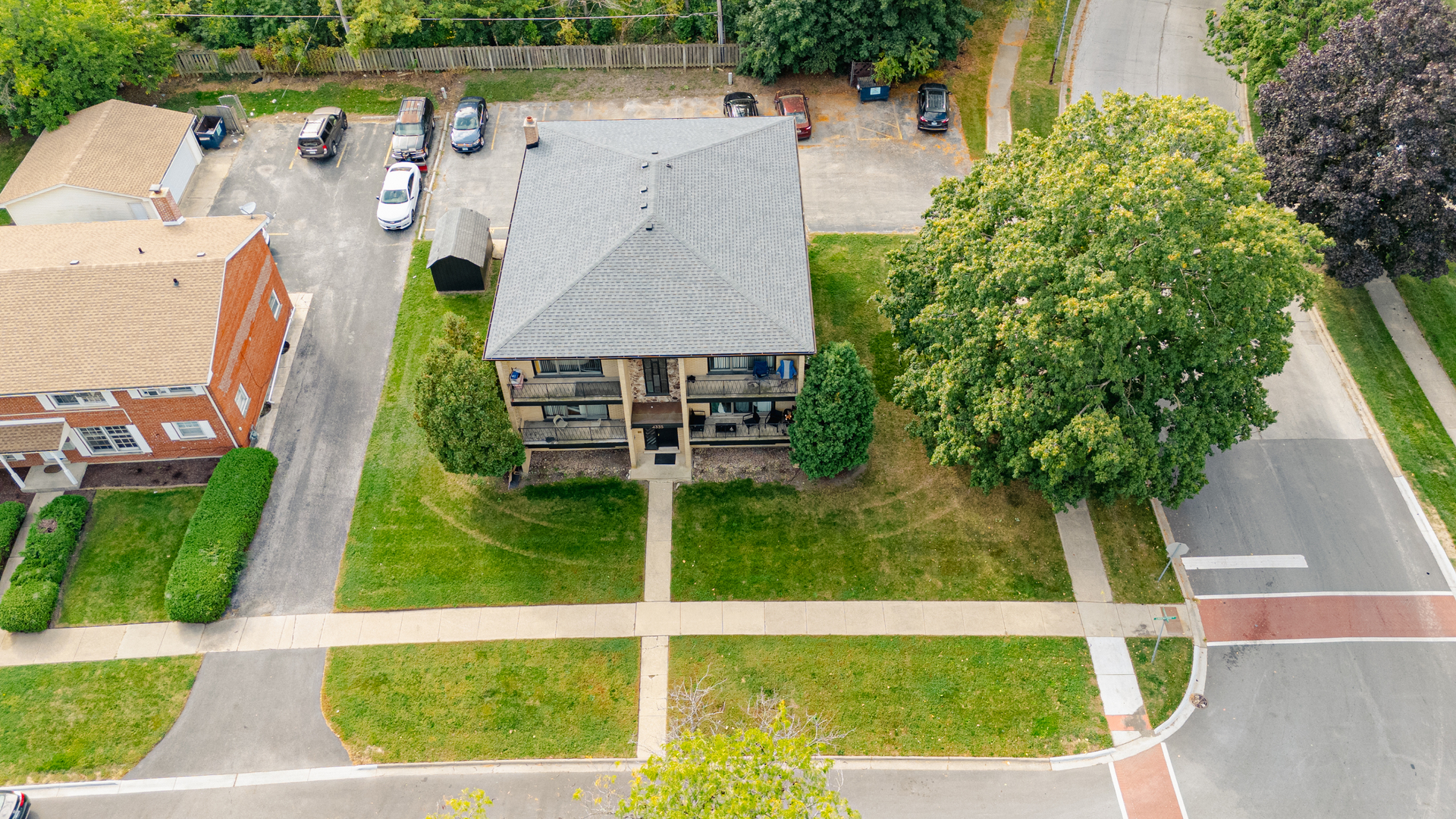 4335 Lindenwood Drive, Matteson, IL 60443