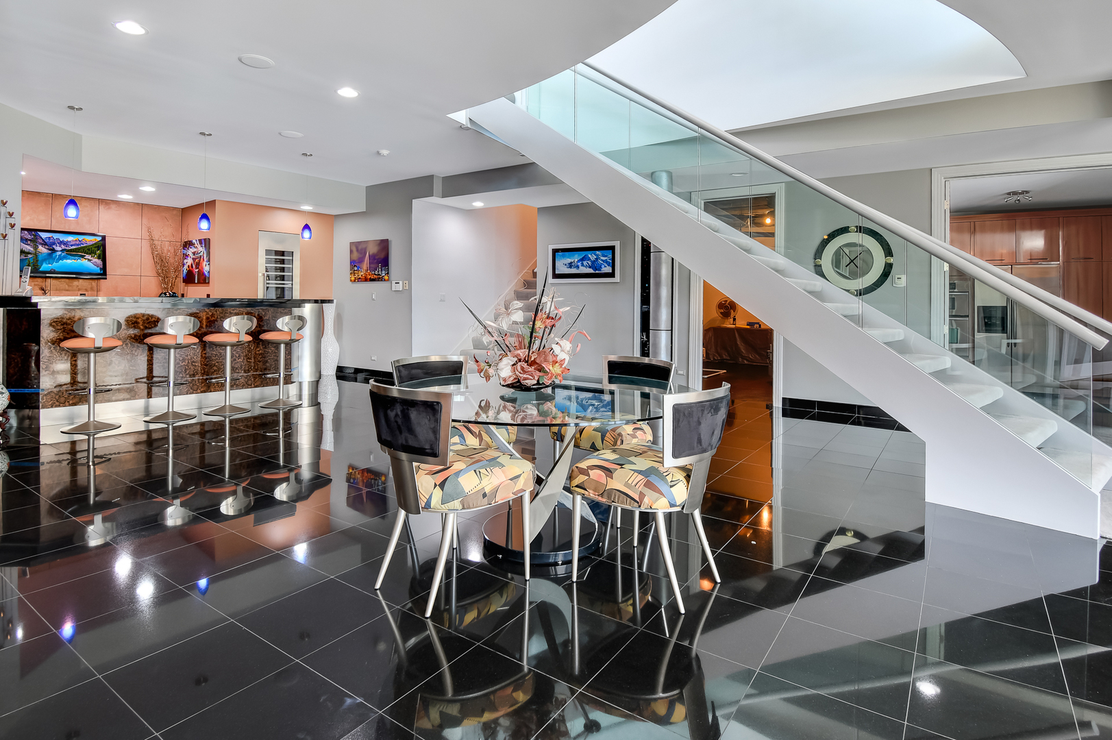 9233 Falling Waters Drive, Burr Ridge, IL 60527