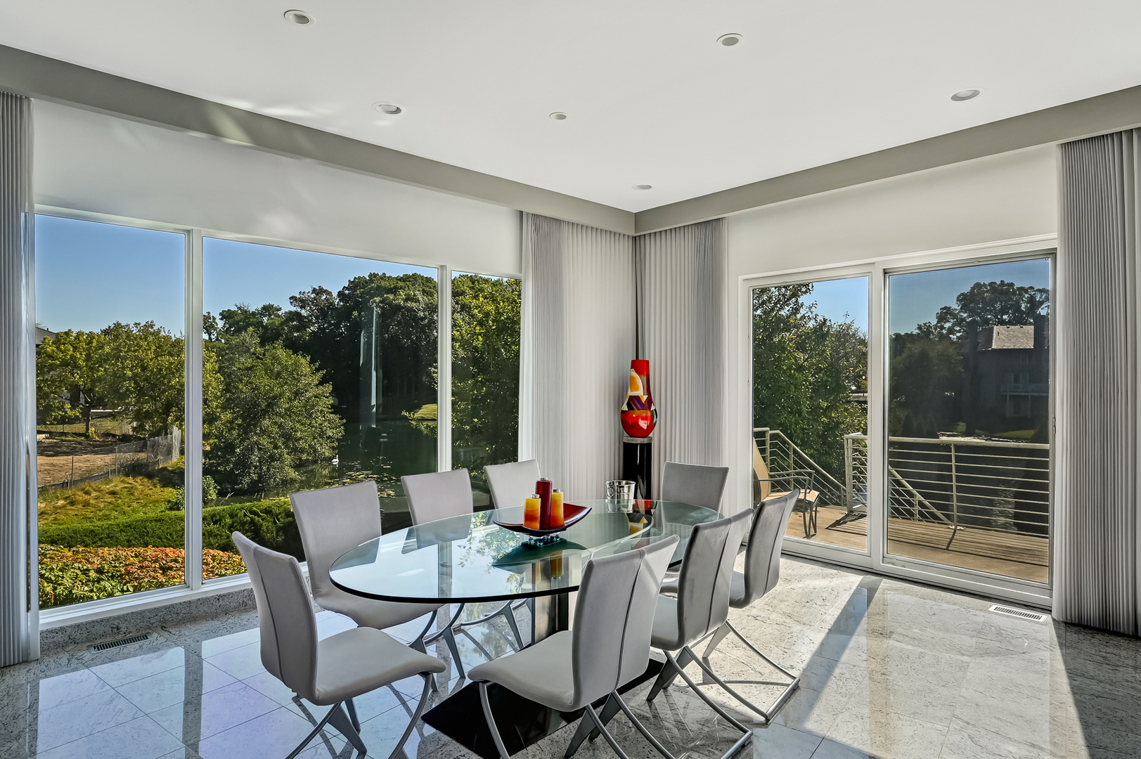 9233 Falling Waters Drive, Burr Ridge, IL 60527