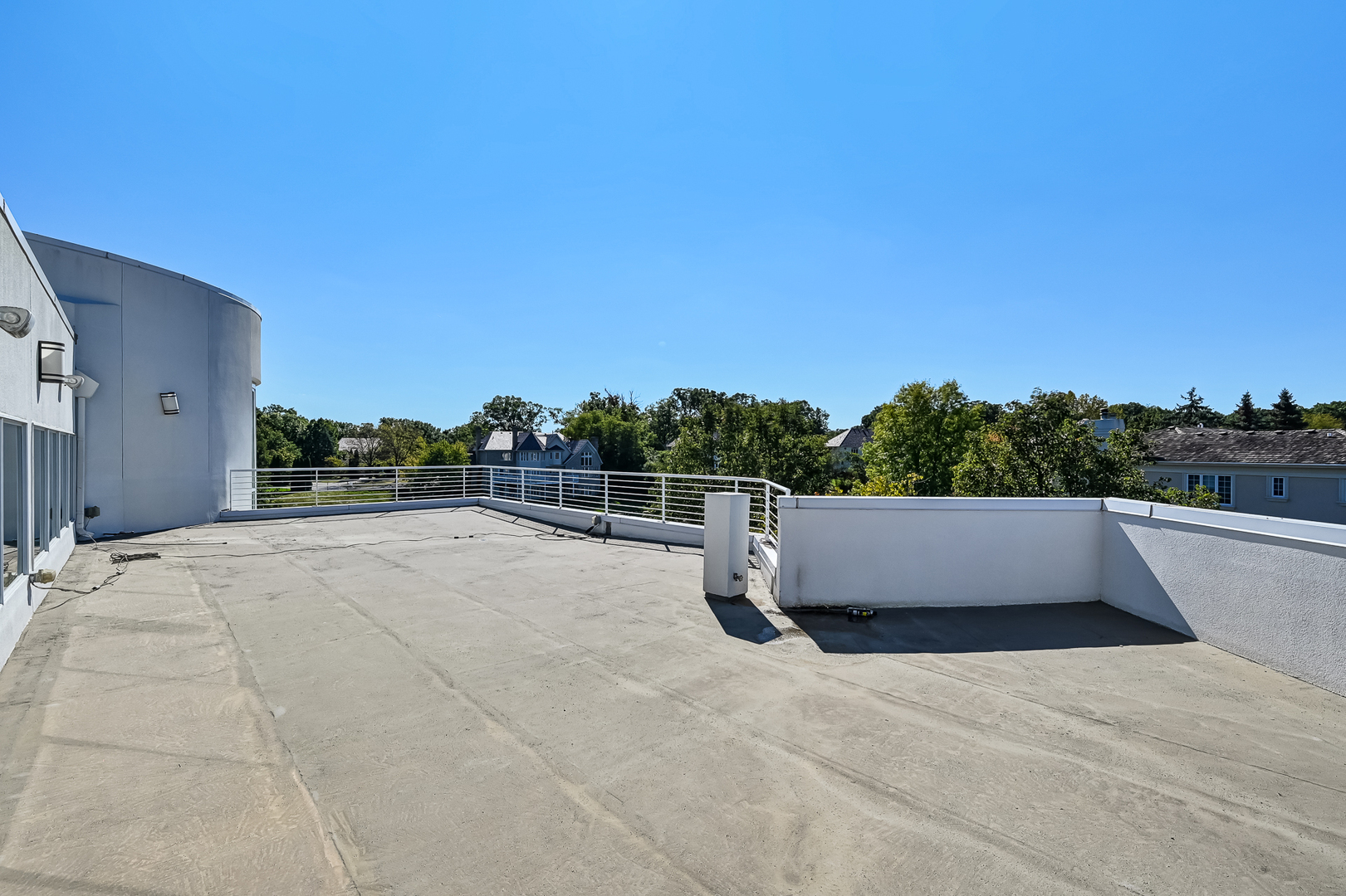 9233 Falling Waters Drive, Burr Ridge, IL 60527