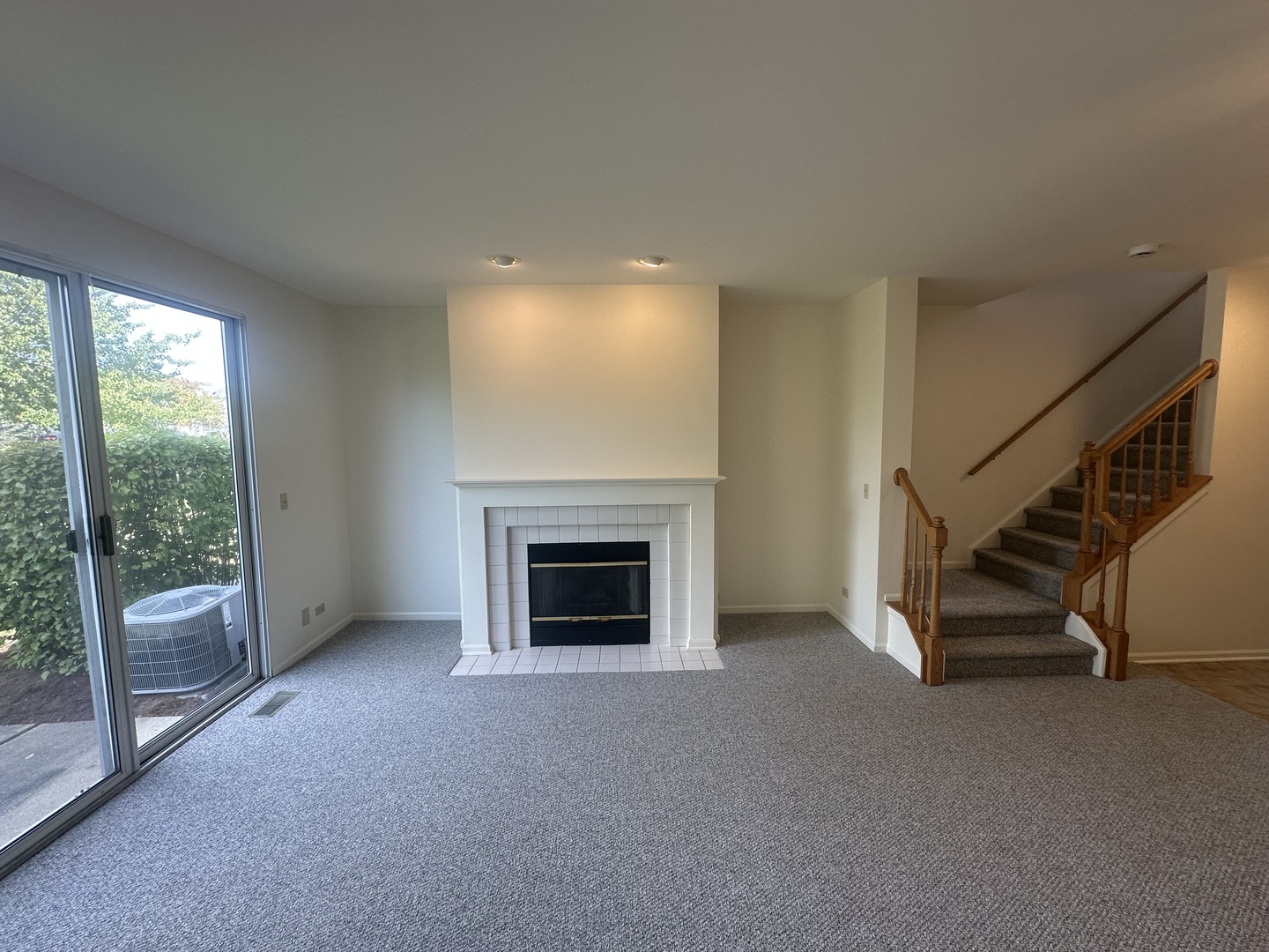17775 W Braewick Road, Gurnee, IL 60031