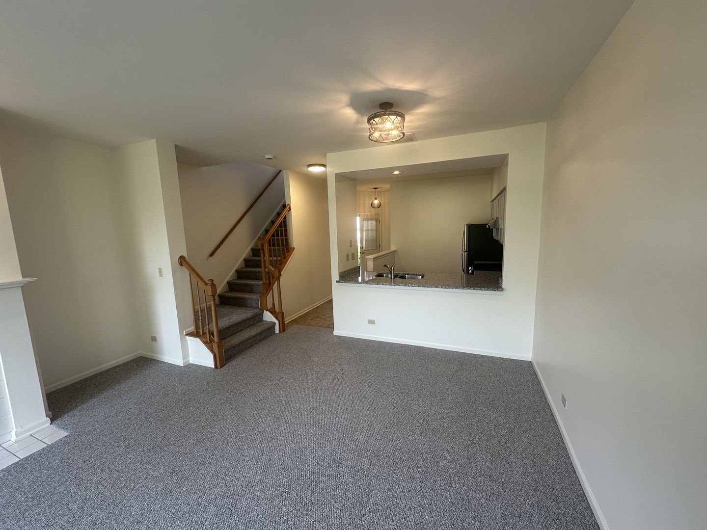 17775 W Braewick Road, Gurnee, IL 60031