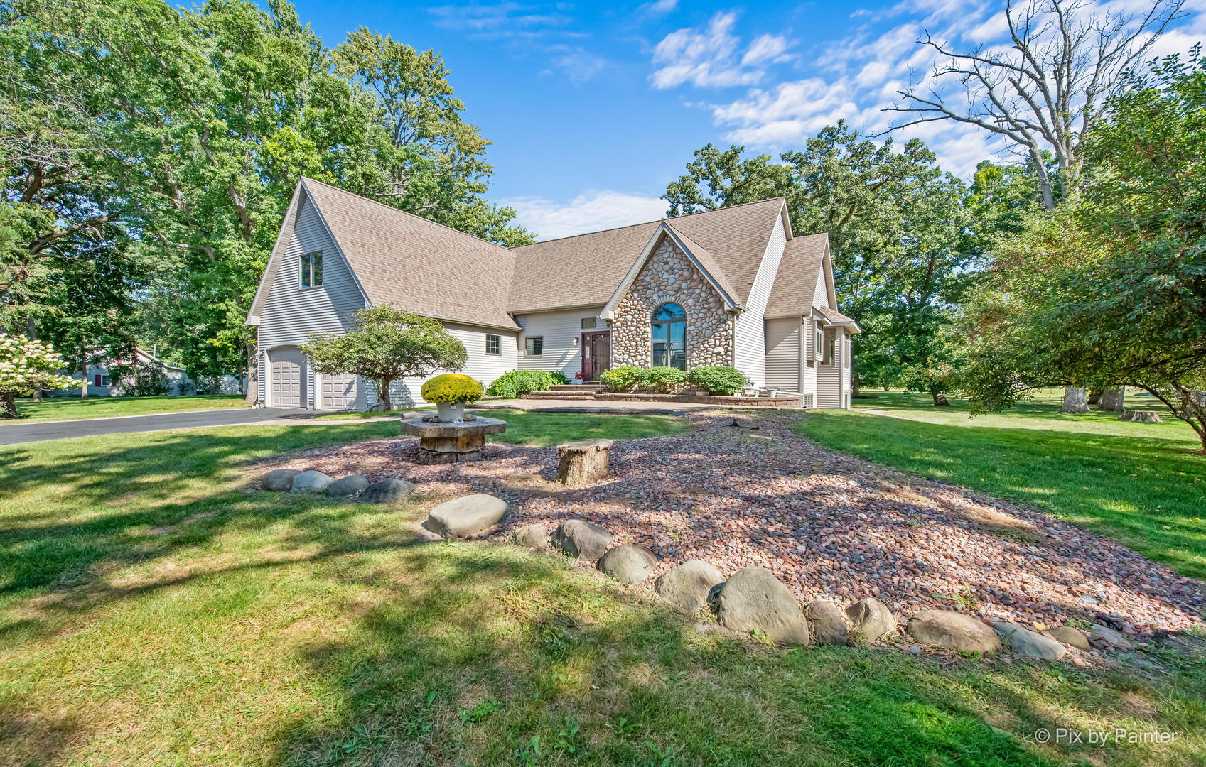 1901 River Terrace Drive, Johnsburg, IL 60051