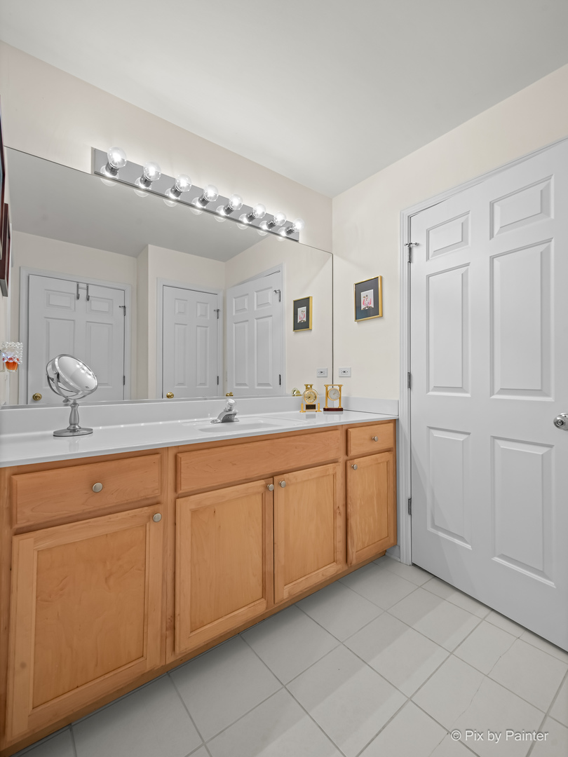 1901 River Terrace Drive, Johnsburg, IL 60051