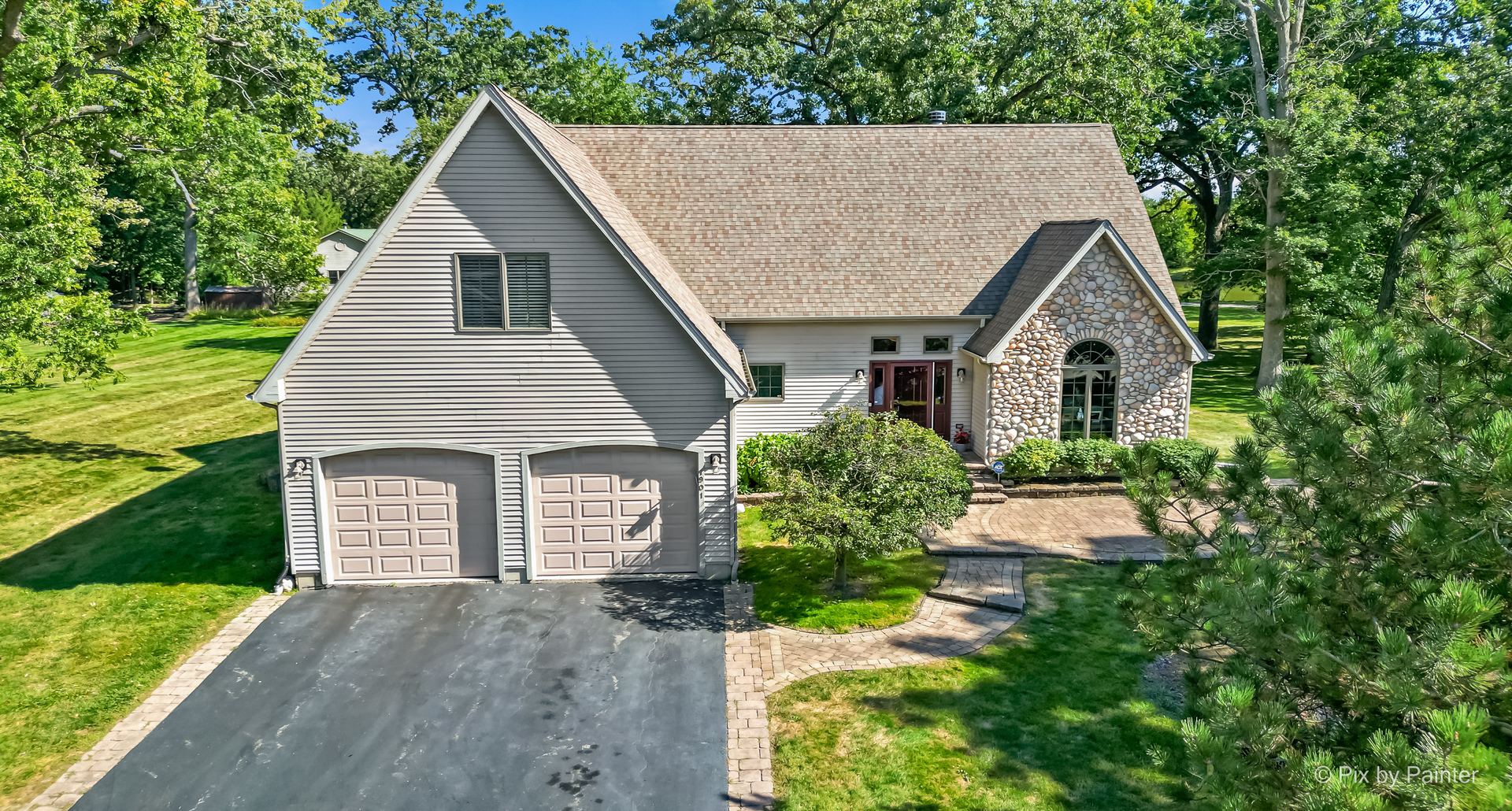 1901 River Terrace Drive, Johnsburg, IL 60051