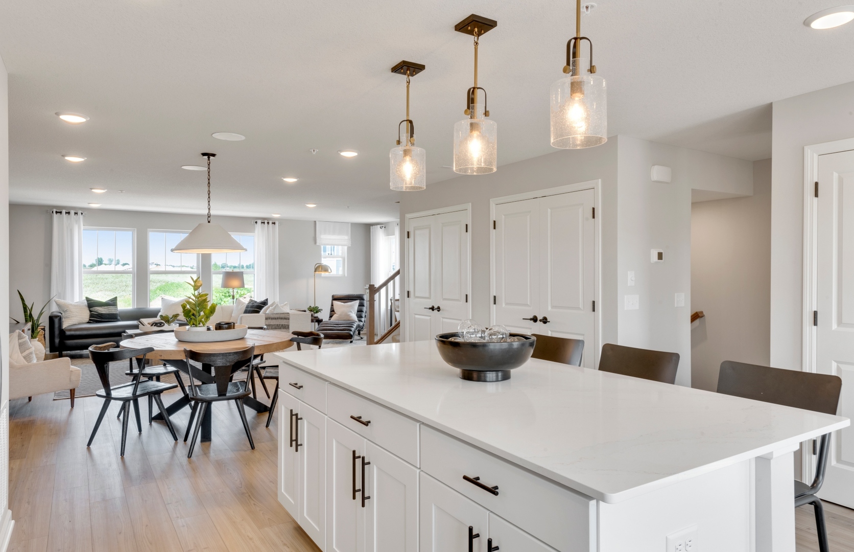 6305 Sandbelt Drive #33003, Woodridge, IL 60517