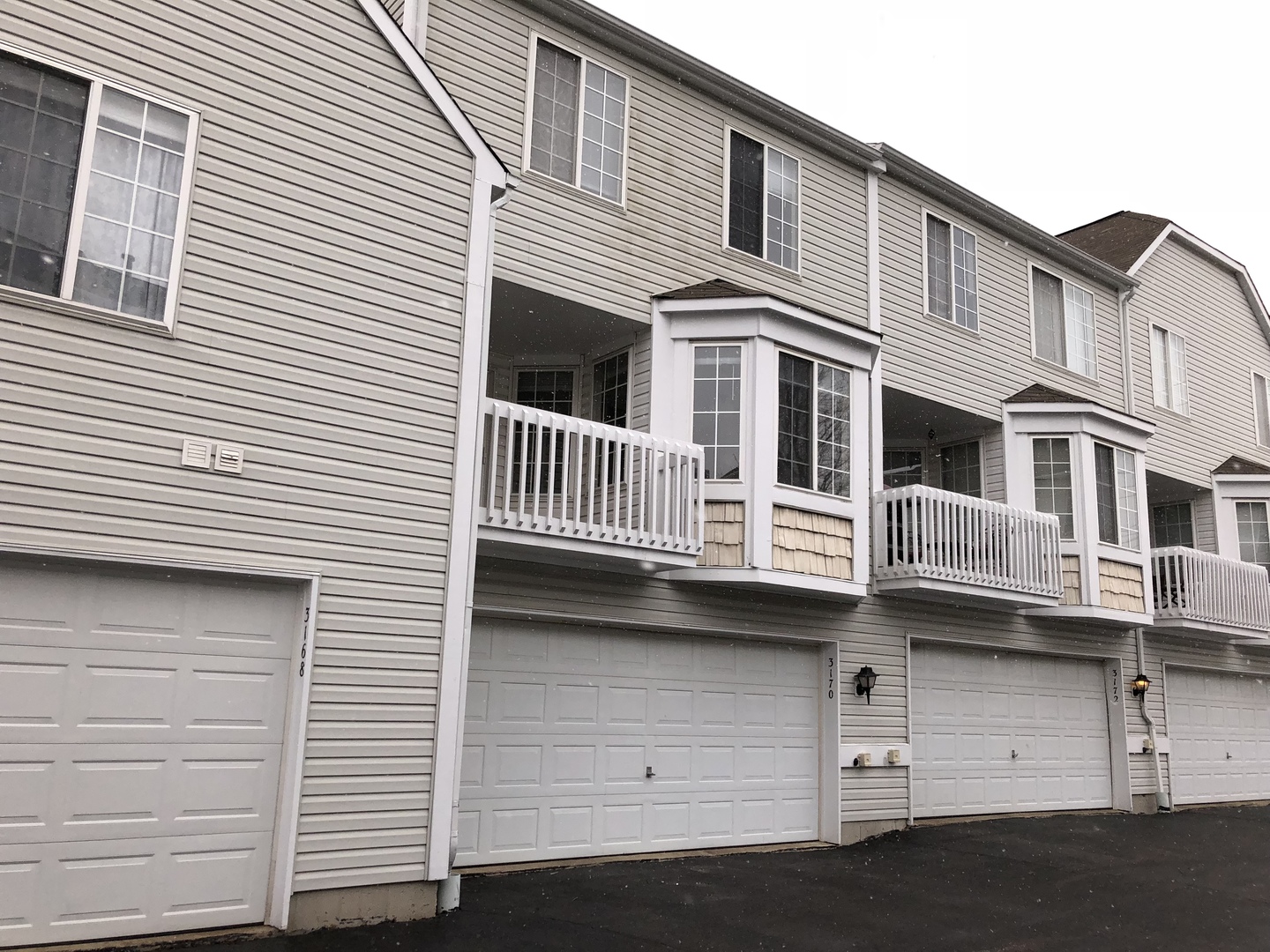 3170 Cambria Court, Aurora, IL 60503