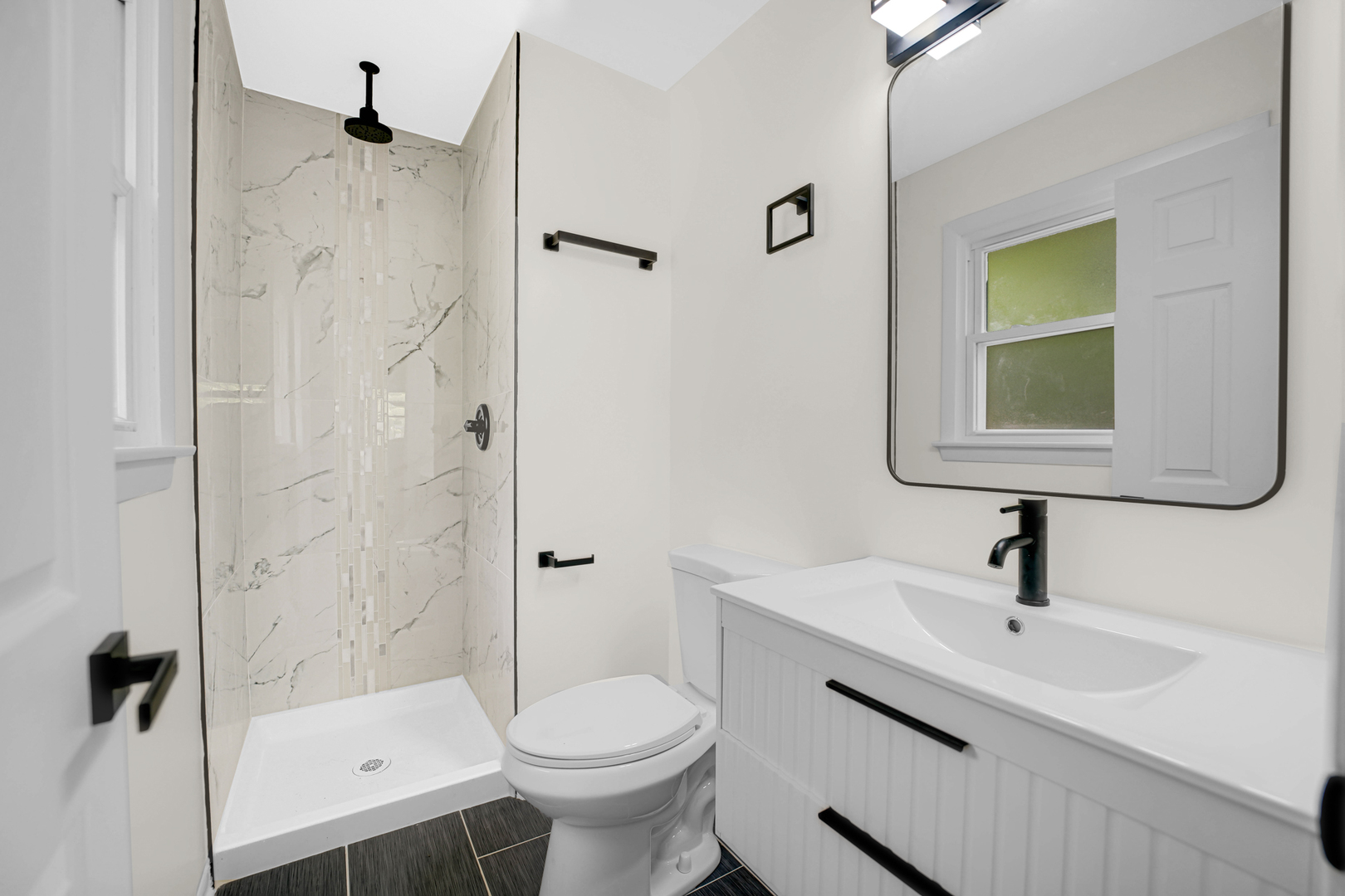 702 W Fitzhenry Court, Glenwood, IL 60425