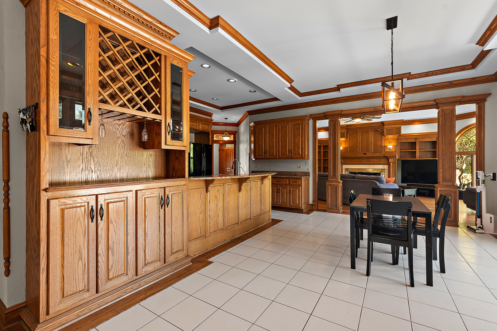 9717 W Kuse Road, Frankfort, IL 60423