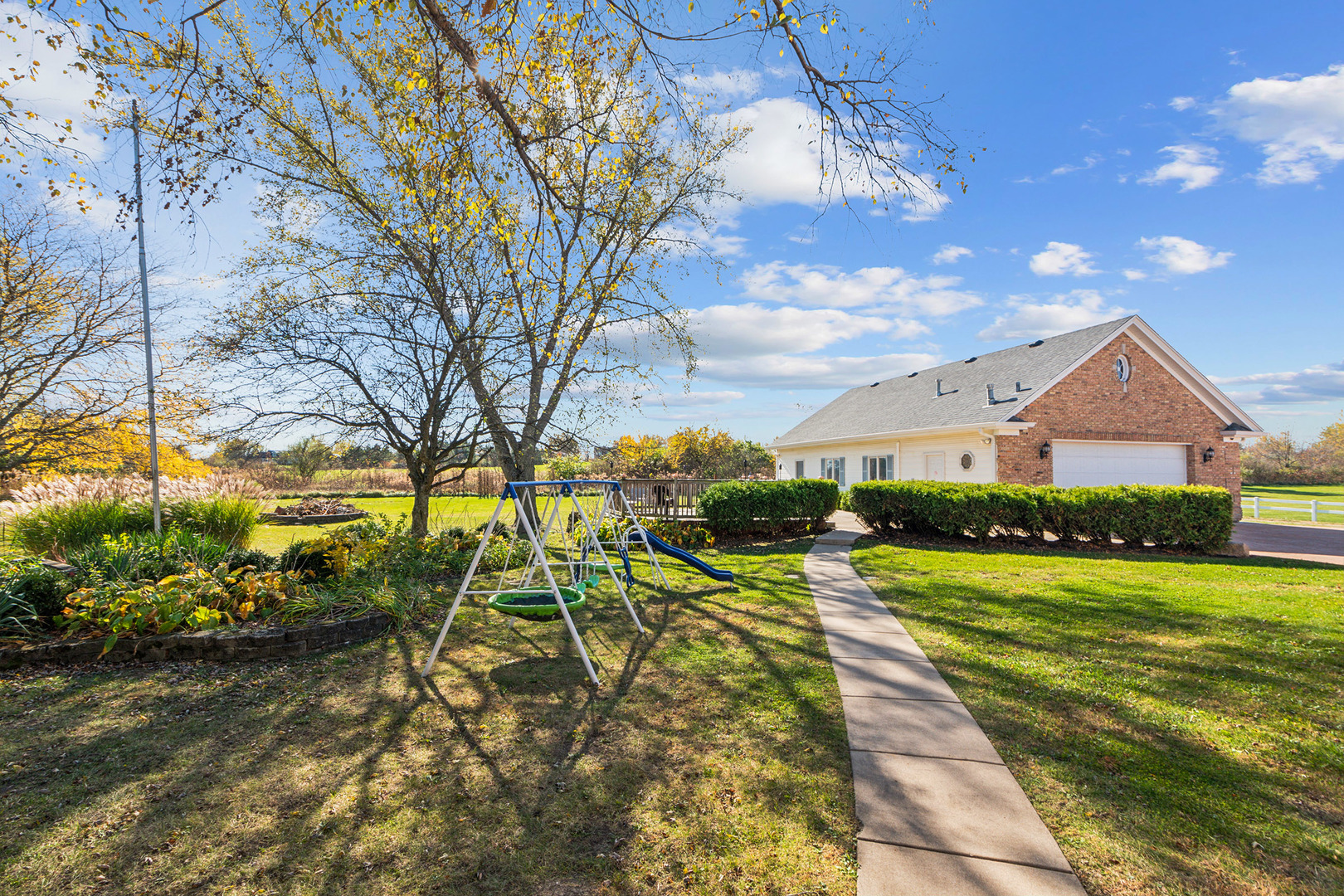 9717 W Kuse Road, Frankfort, IL 60423
