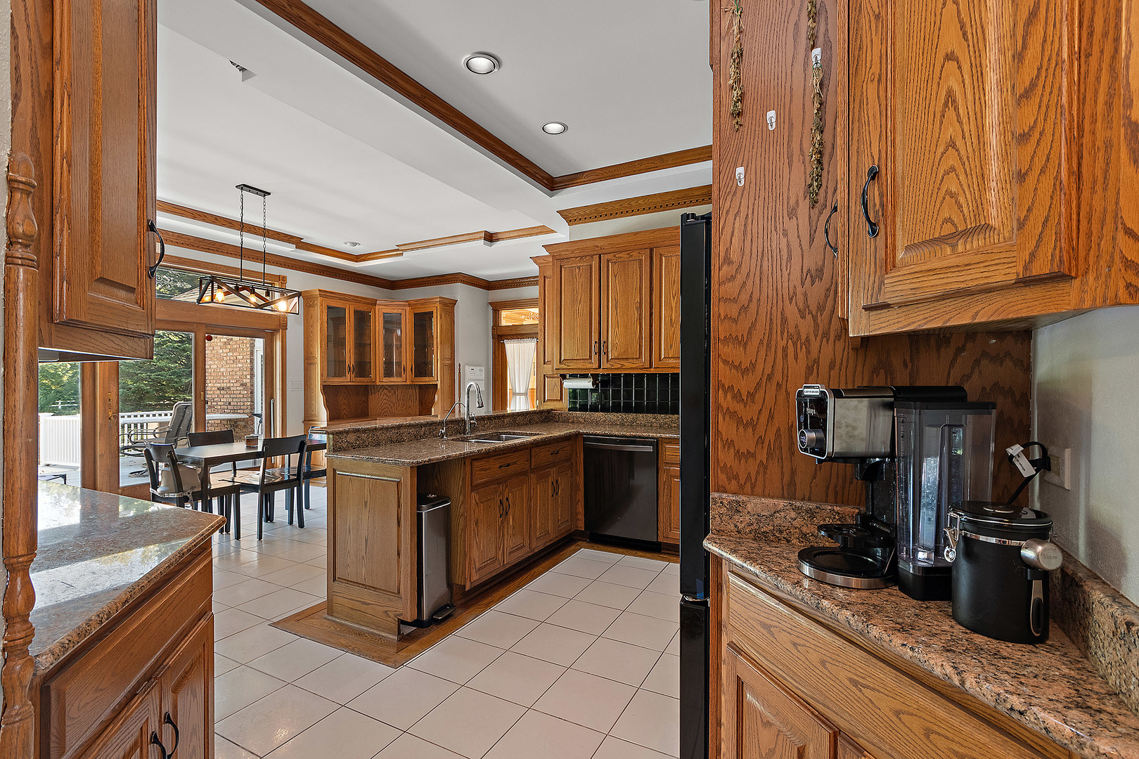 9717 W Kuse Road, Frankfort, IL 60423