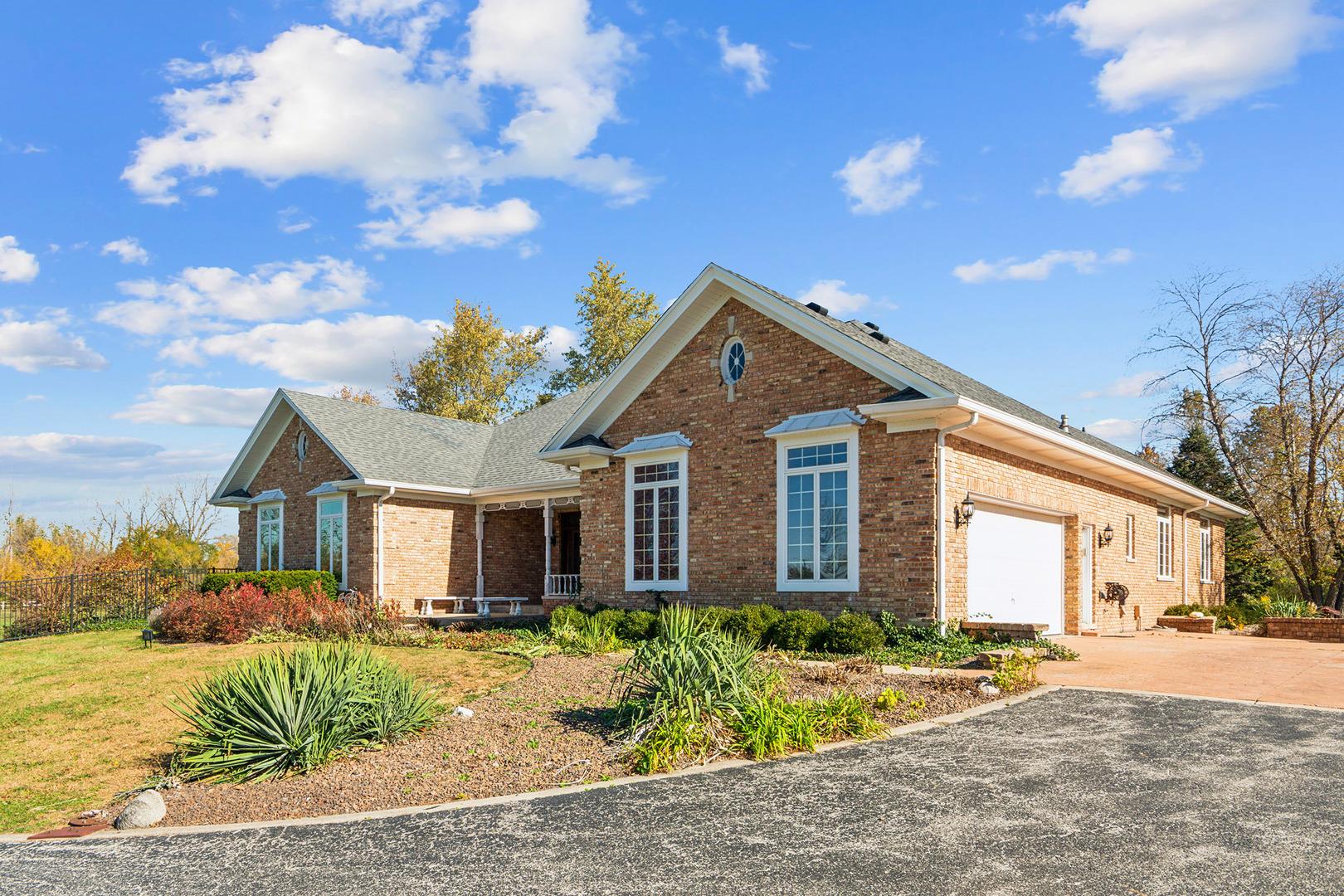 9717 W Kuse Road, Frankfort, IL 60423