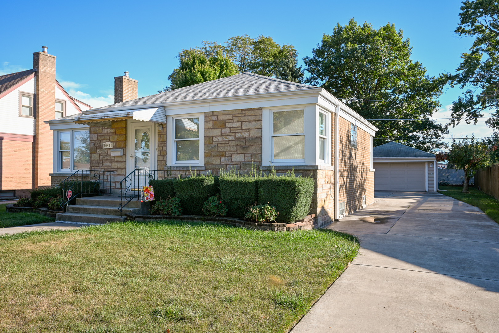 10461 Dorchester Street, Westchester, IL 60154