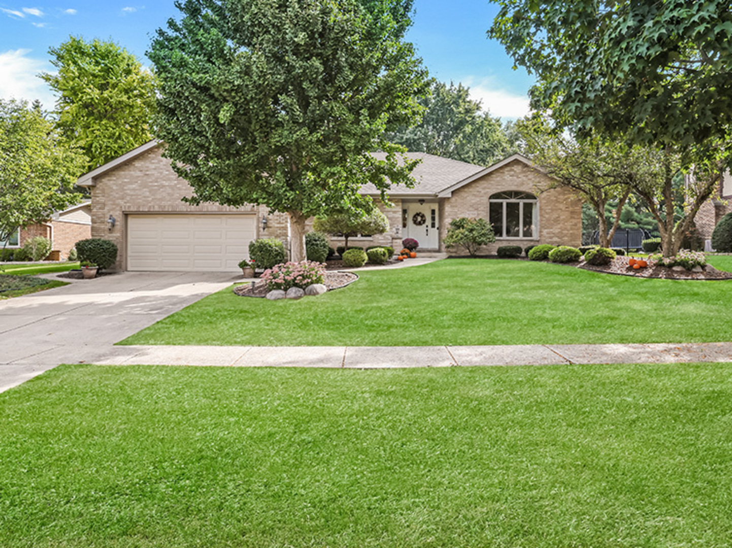 13755 S Golden Oak Drive, Homer Glen, IL 60491