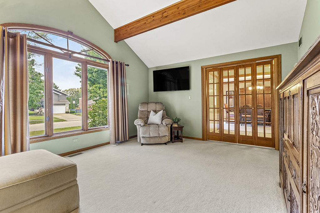13755 S Golden Oak Drive, Homer Glen, IL 60491