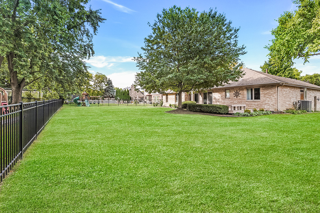 13755 S Golden Oak Drive, Homer Glen, IL 60491