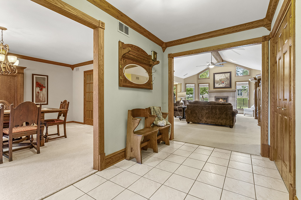 13755 S Golden Oak Drive, Homer Glen, IL 60491