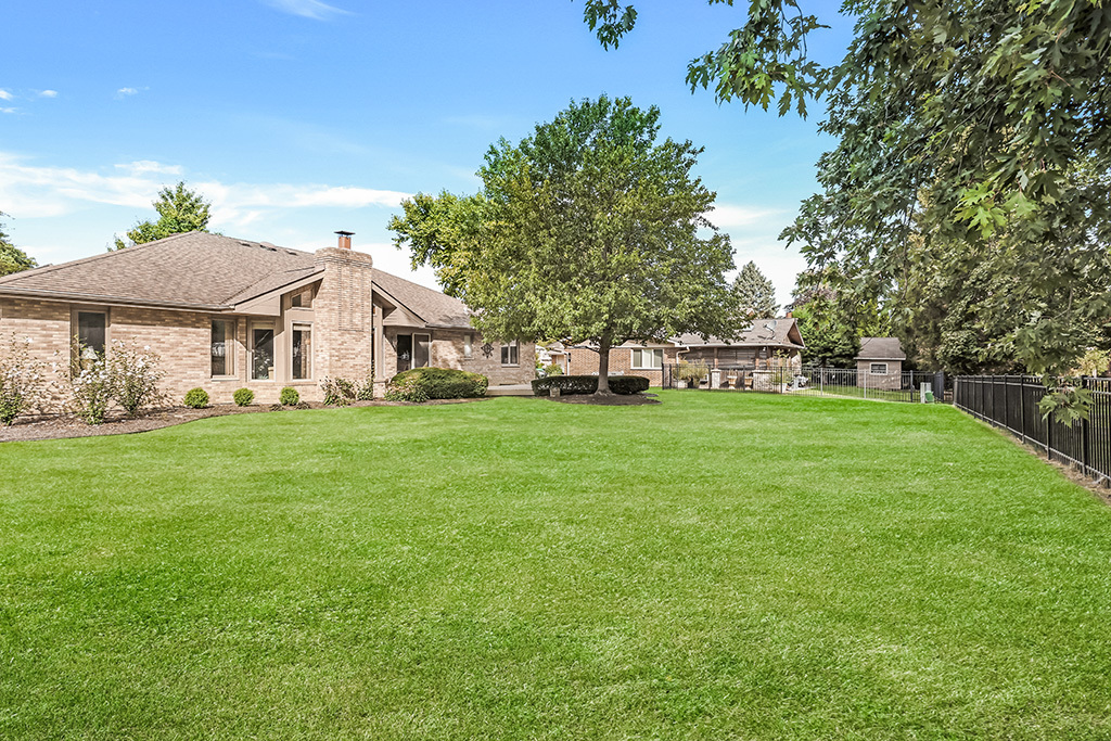 13755 S Golden Oak Drive, Homer Glen, IL 60491