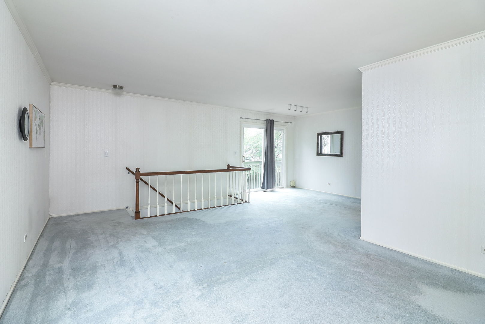 1694 Farragut Court #A, Wheaton, IL 60189