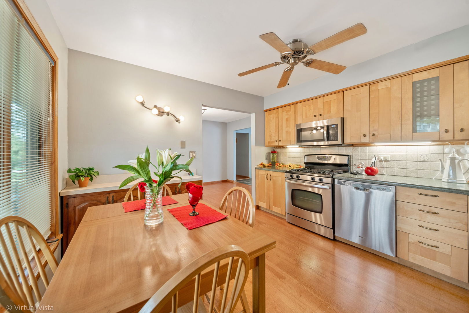 2630 Vale Court, Downers Grove, IL 60516