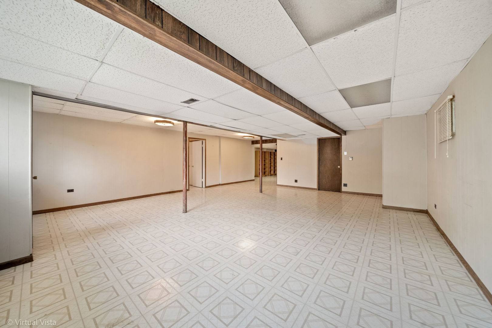 2630 Vale Court, Downers Grove, IL 60516