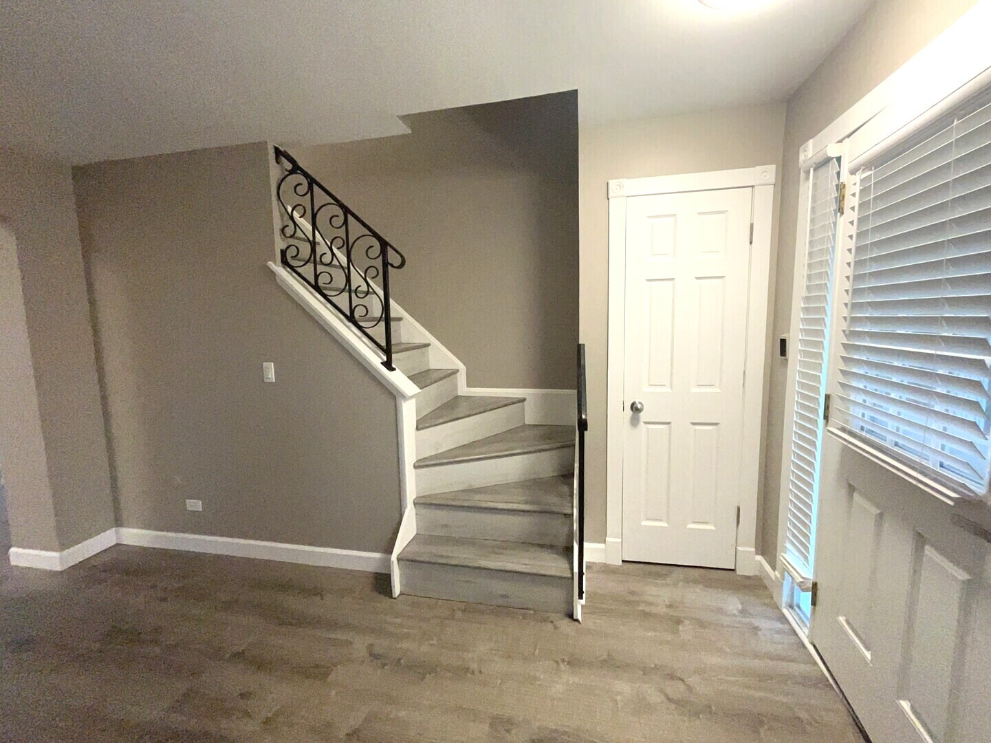 4147 Continental Drive, Waukegan, IL 60087