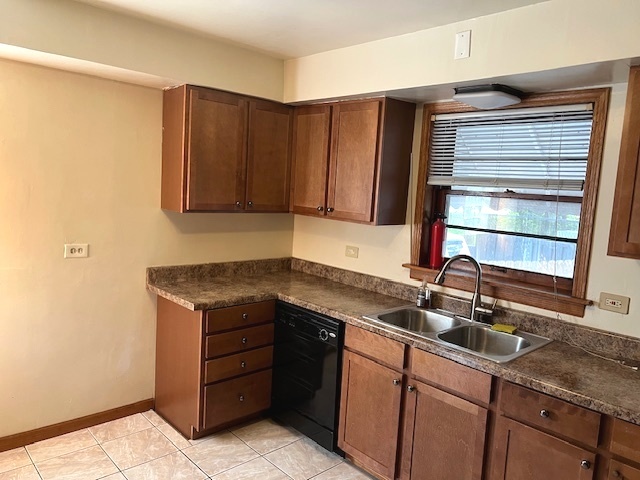 15240 Ashland Avenue, Harvey, IL 60426