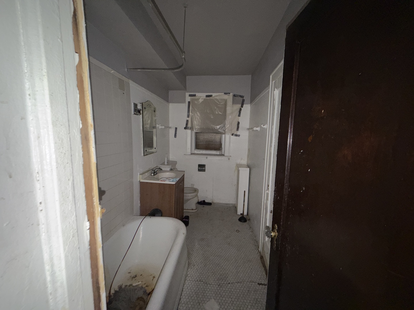 7816 S Phillips Avenue, Chicago, IL 60649