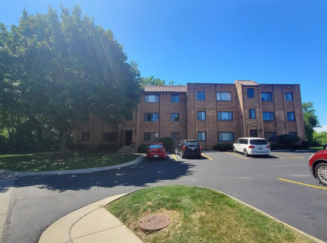 224 E Rimini Court #1A, Palatine, IL 60067