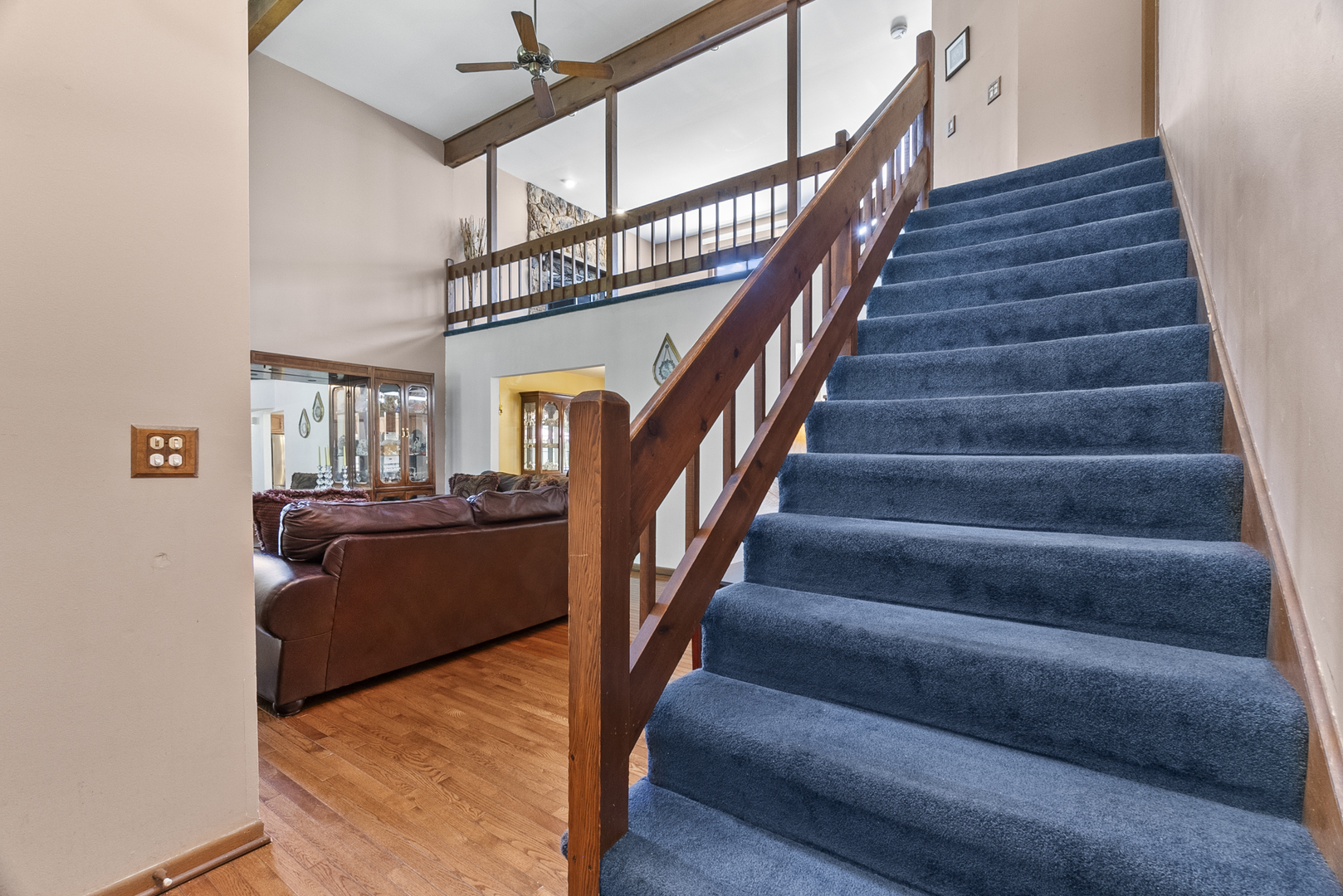 211 N Oltendorf Road, Streamwood, IL 60107