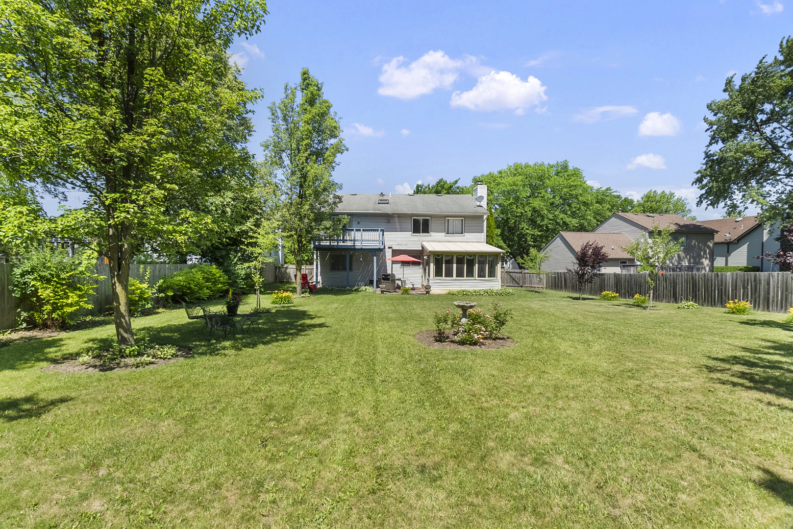 211 N Oltendorf Road, Streamwood, IL 60107